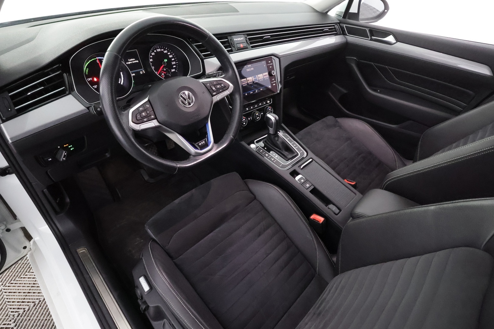 VOLKSWAGEN Passat 2020