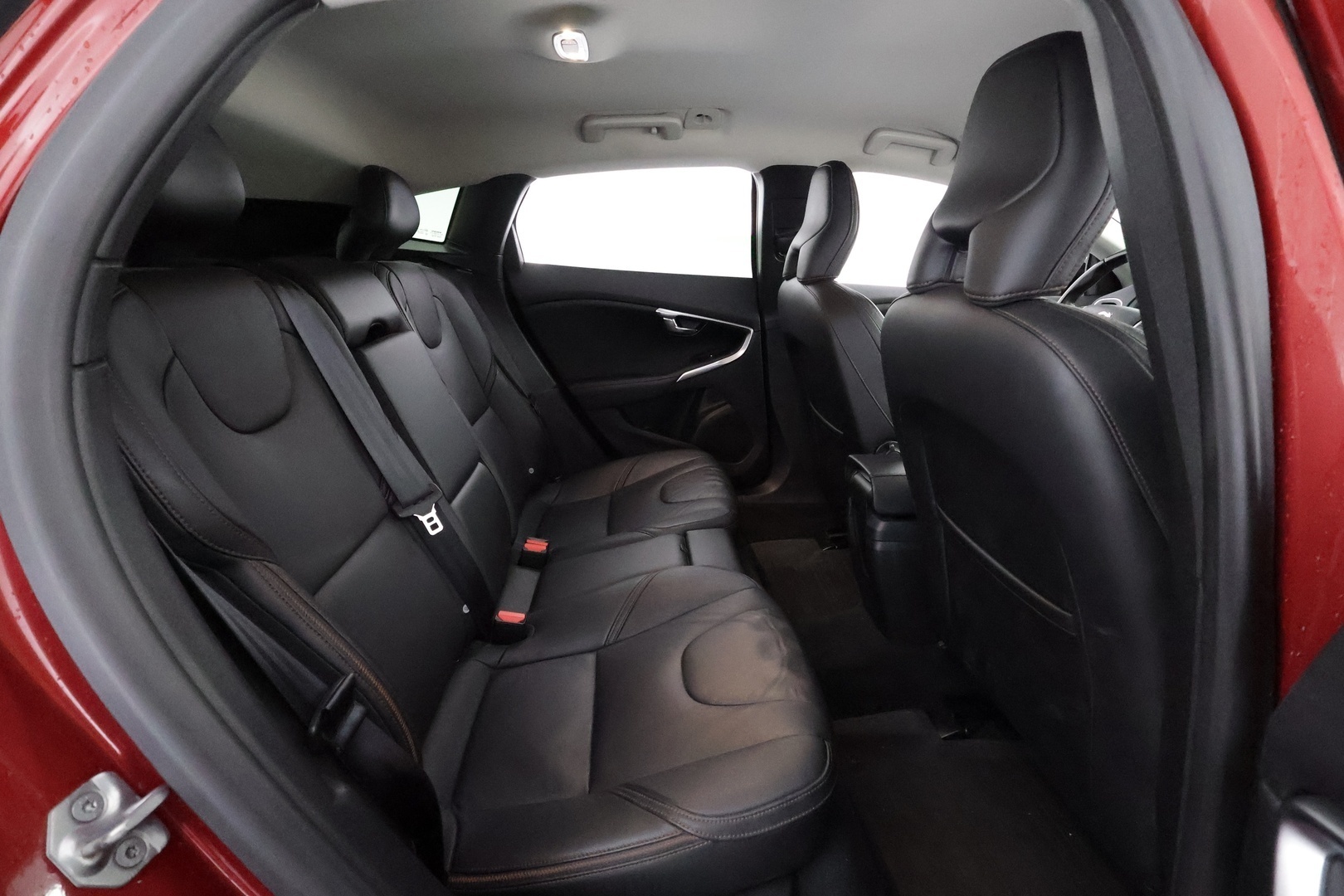 VOLVO V40 Cross Country 2015