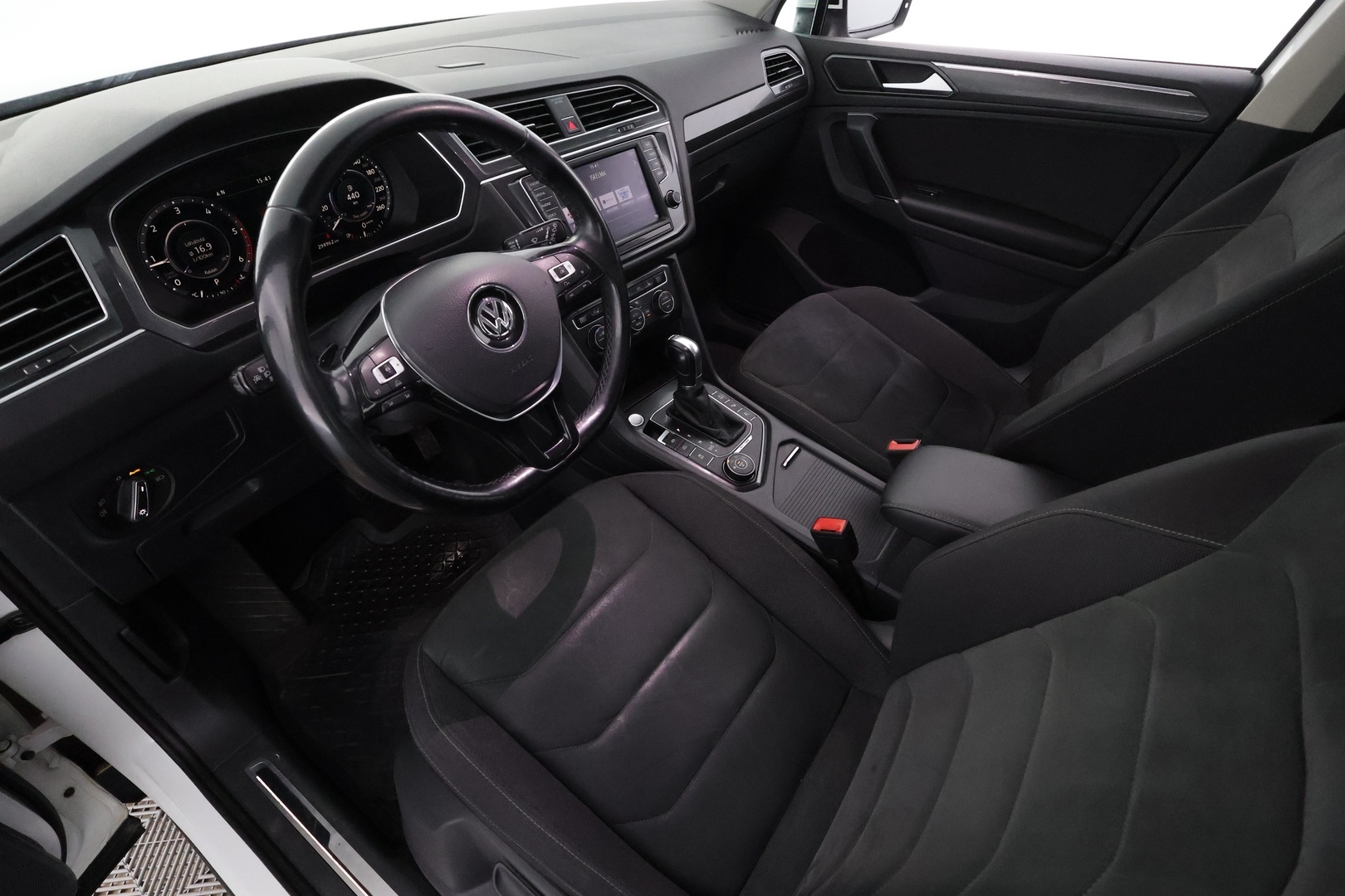 VOLKSWAGEN Tiguan 2017