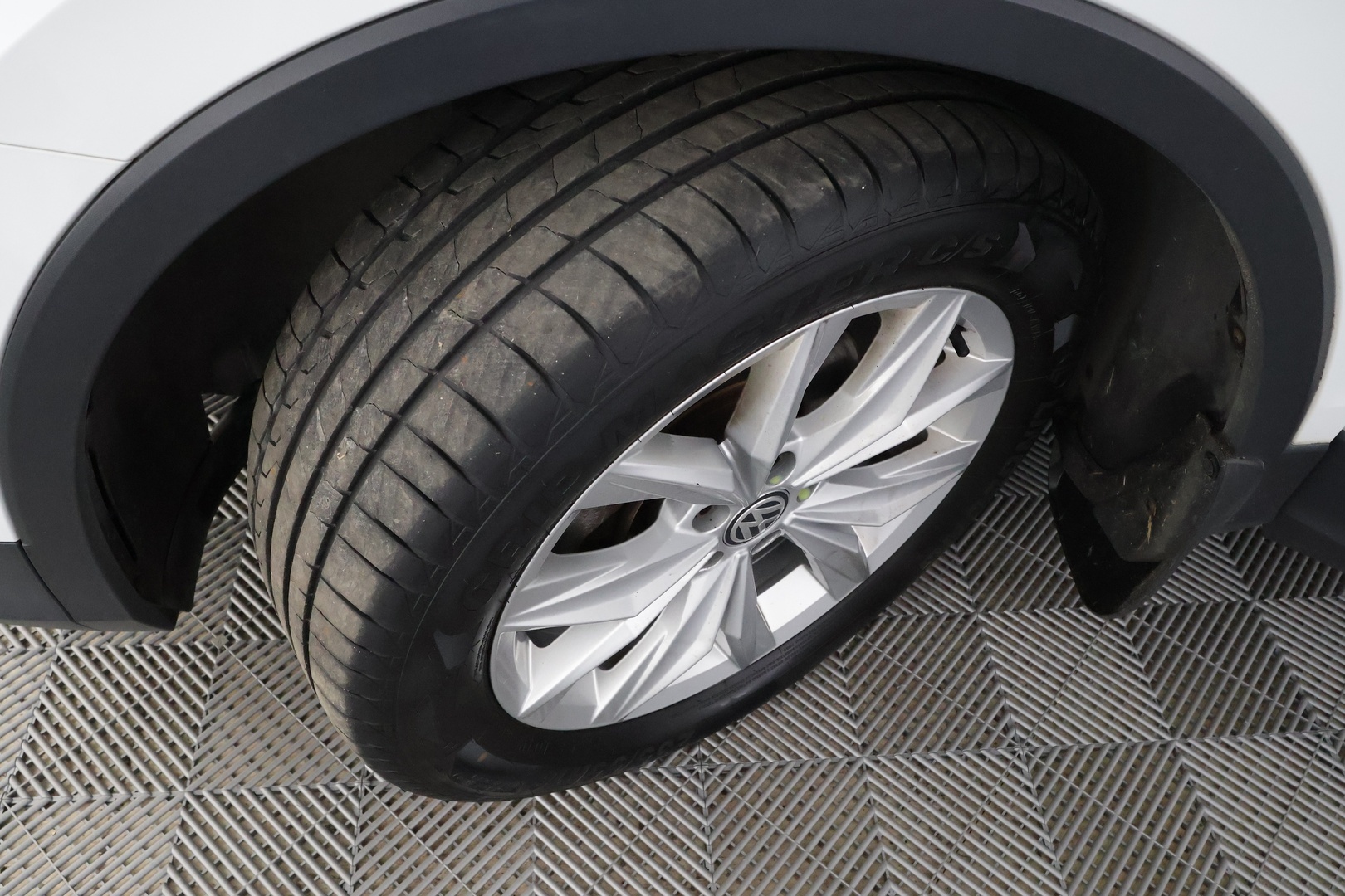 VOLKSWAGEN Tiguan 2017