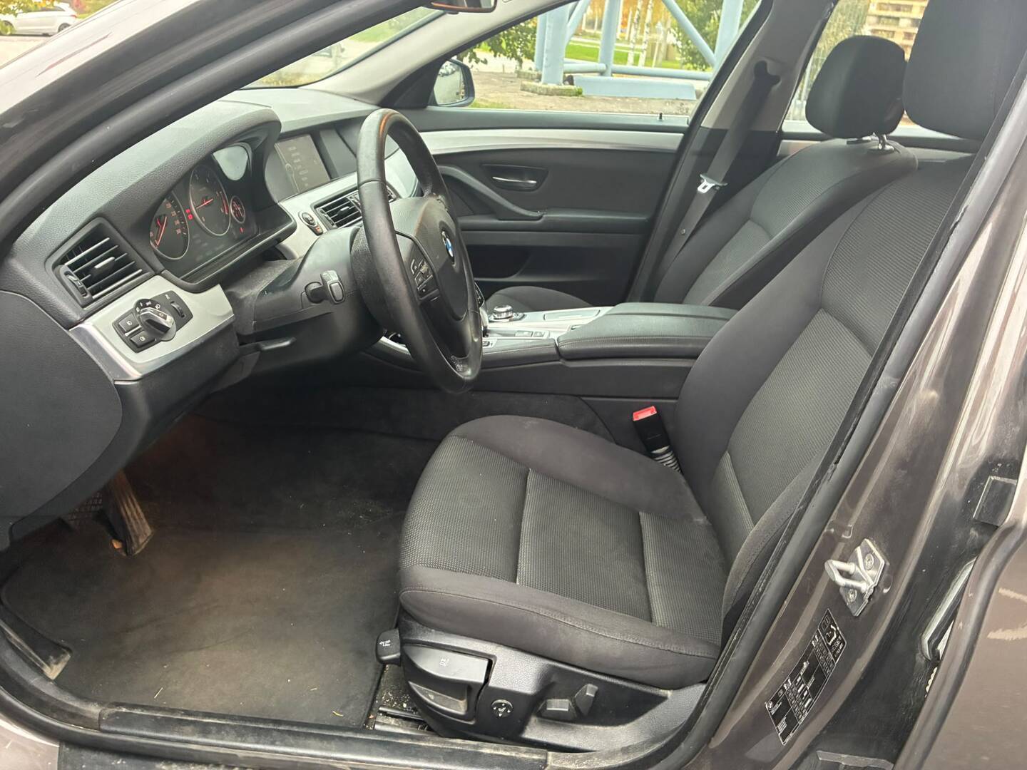 BMW 520 2012