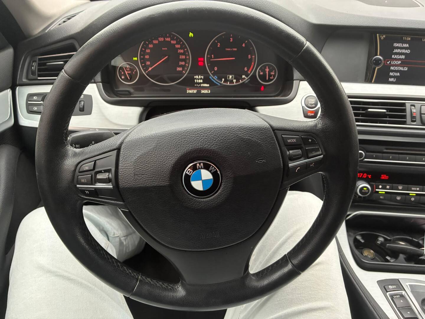 BMW 520 2012