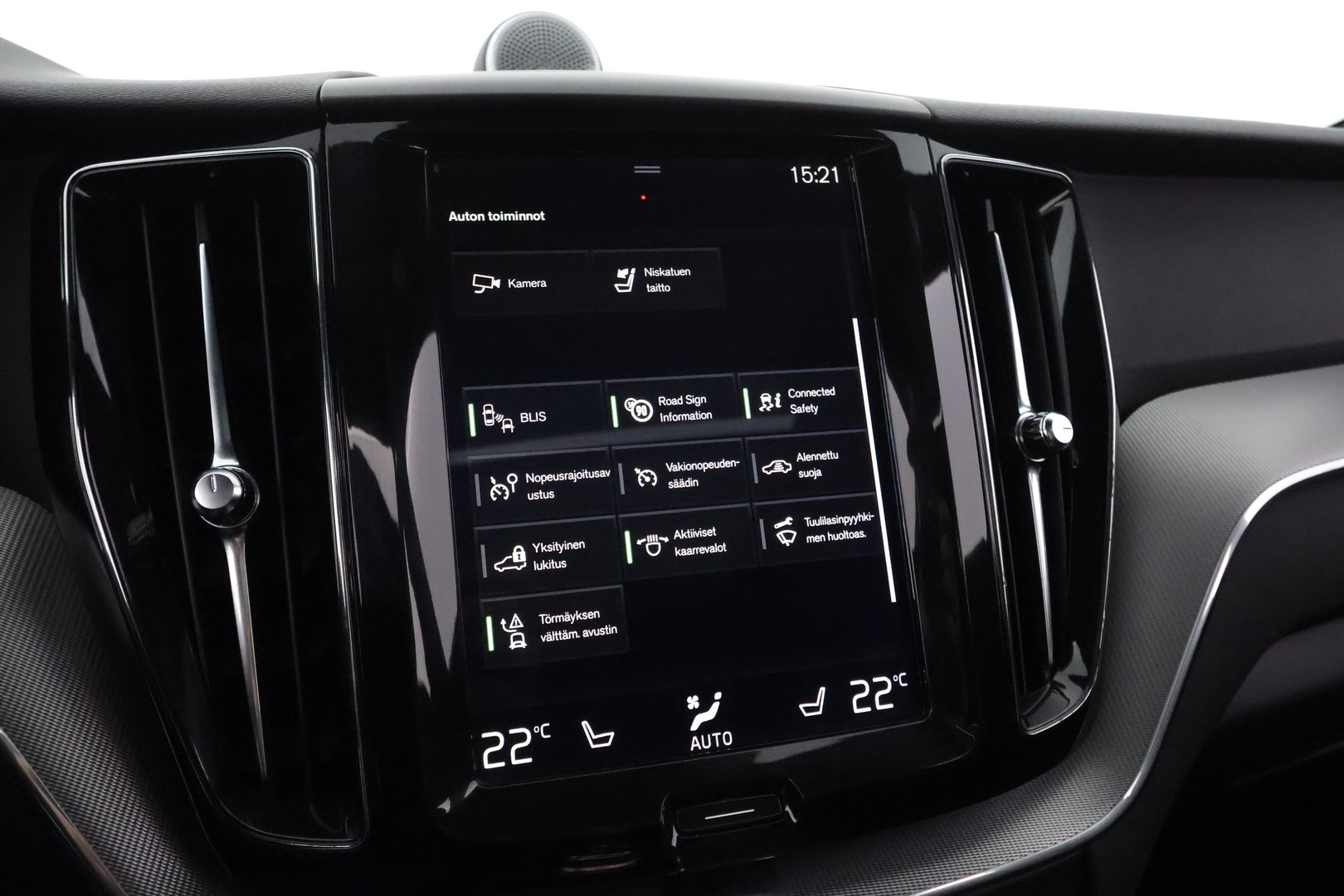 VOLVO XC60 2018