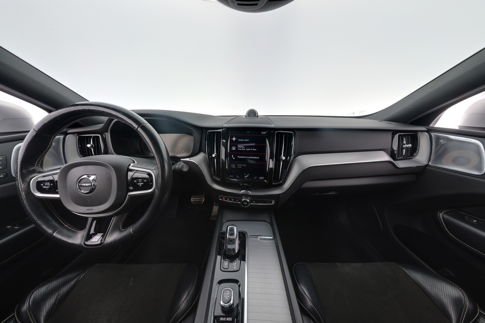 VOLVO XC60 2018
