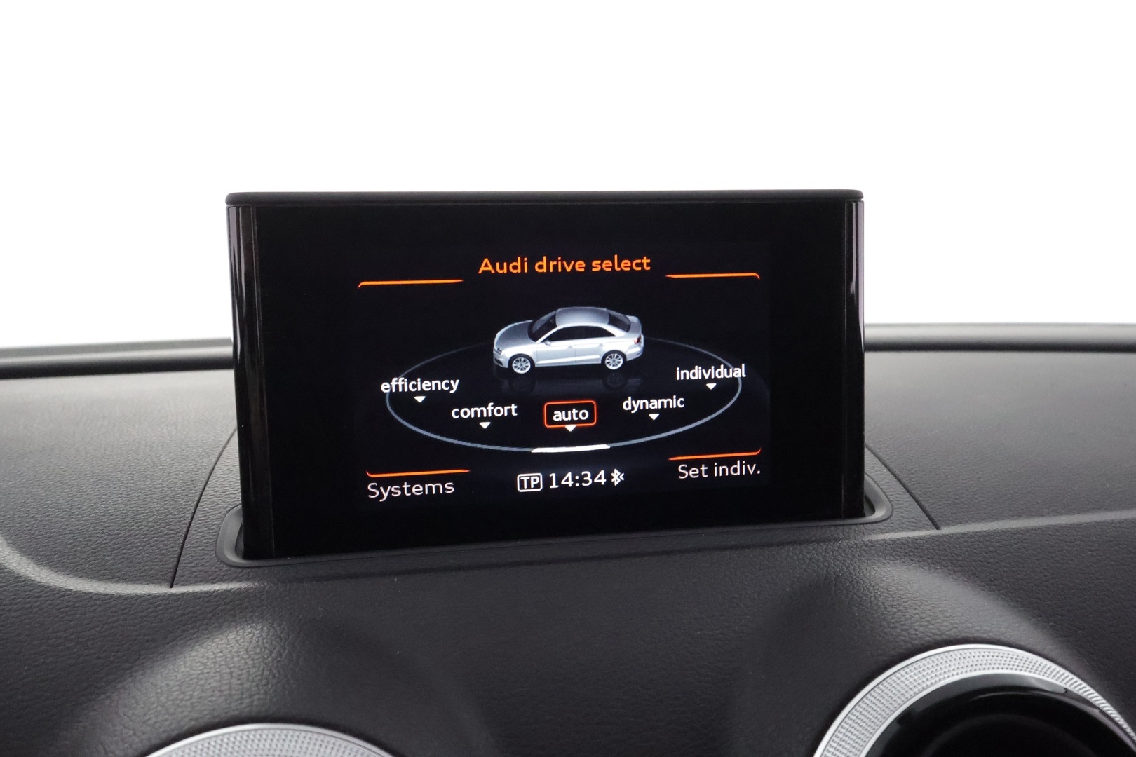 AUDI A3 2016