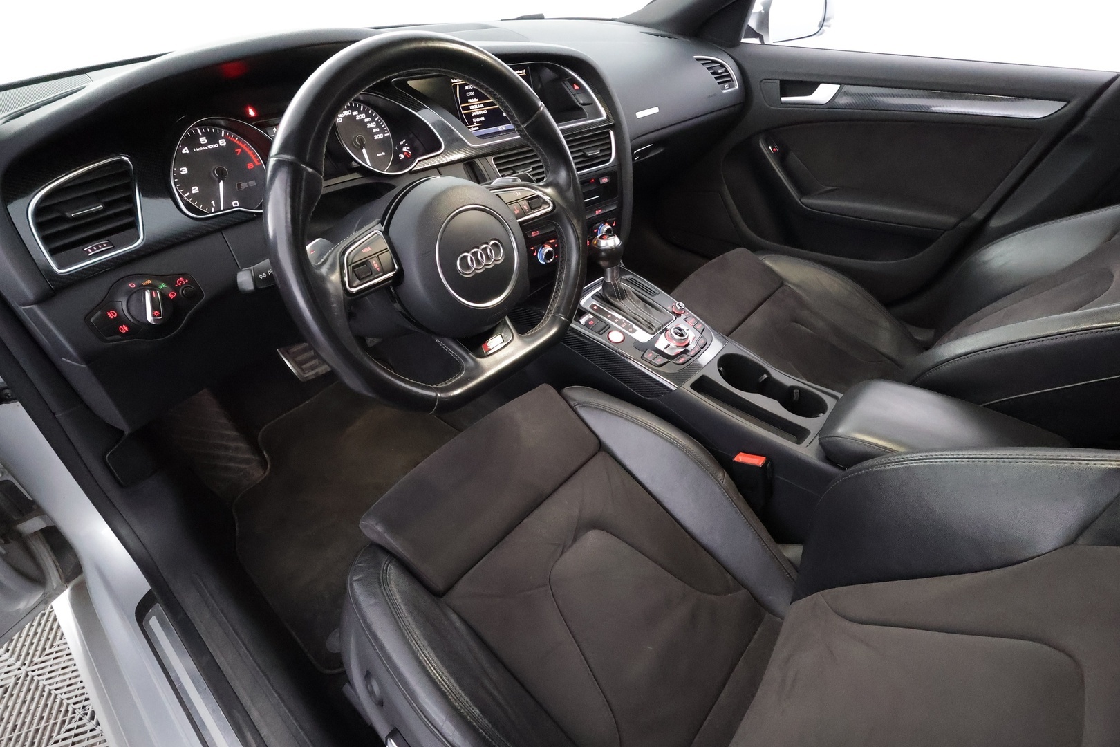 AUDI S5 2012