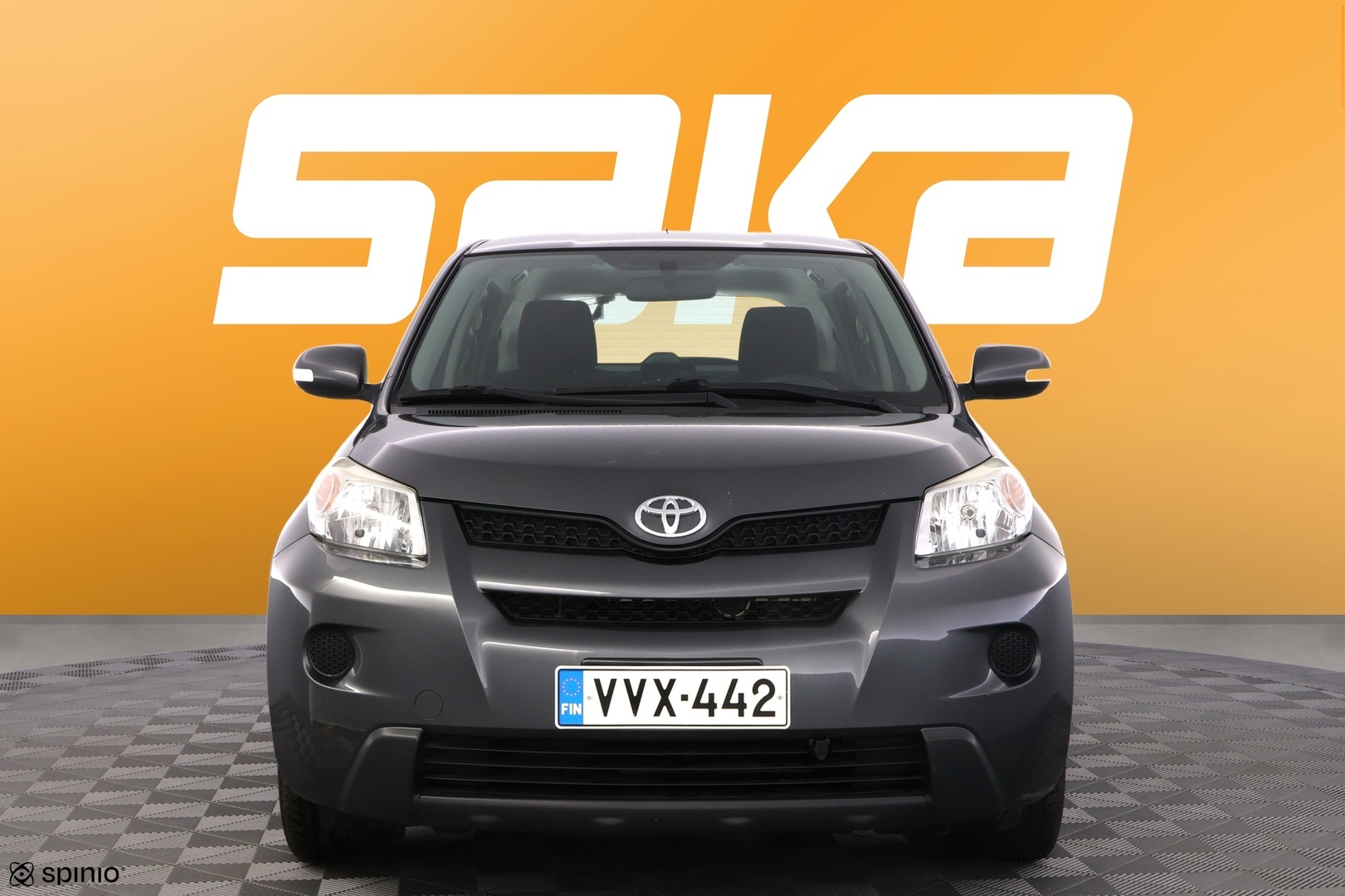 TOYOTA Urban Cruiser 2011