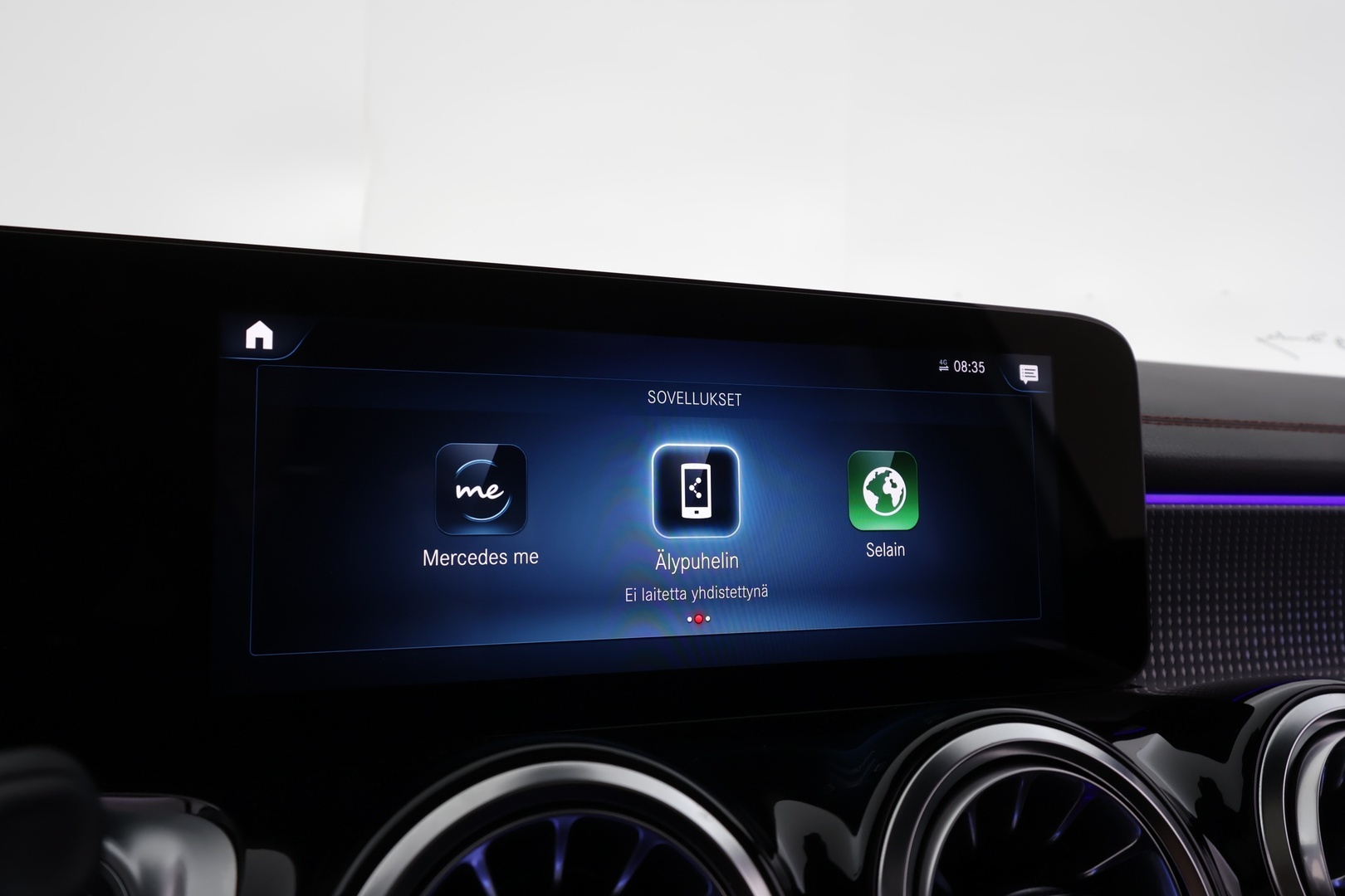 MERCEDES-BENZ EQB 2022