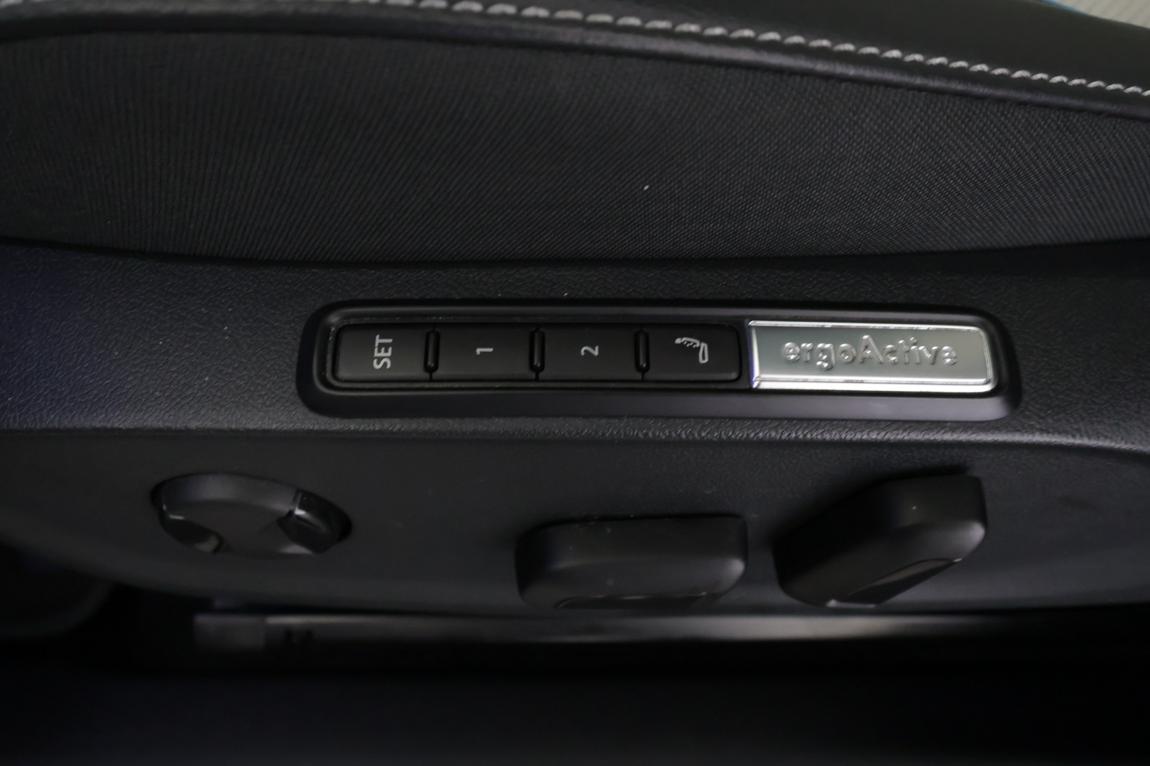 VOLKSWAGEN ID.7 2024