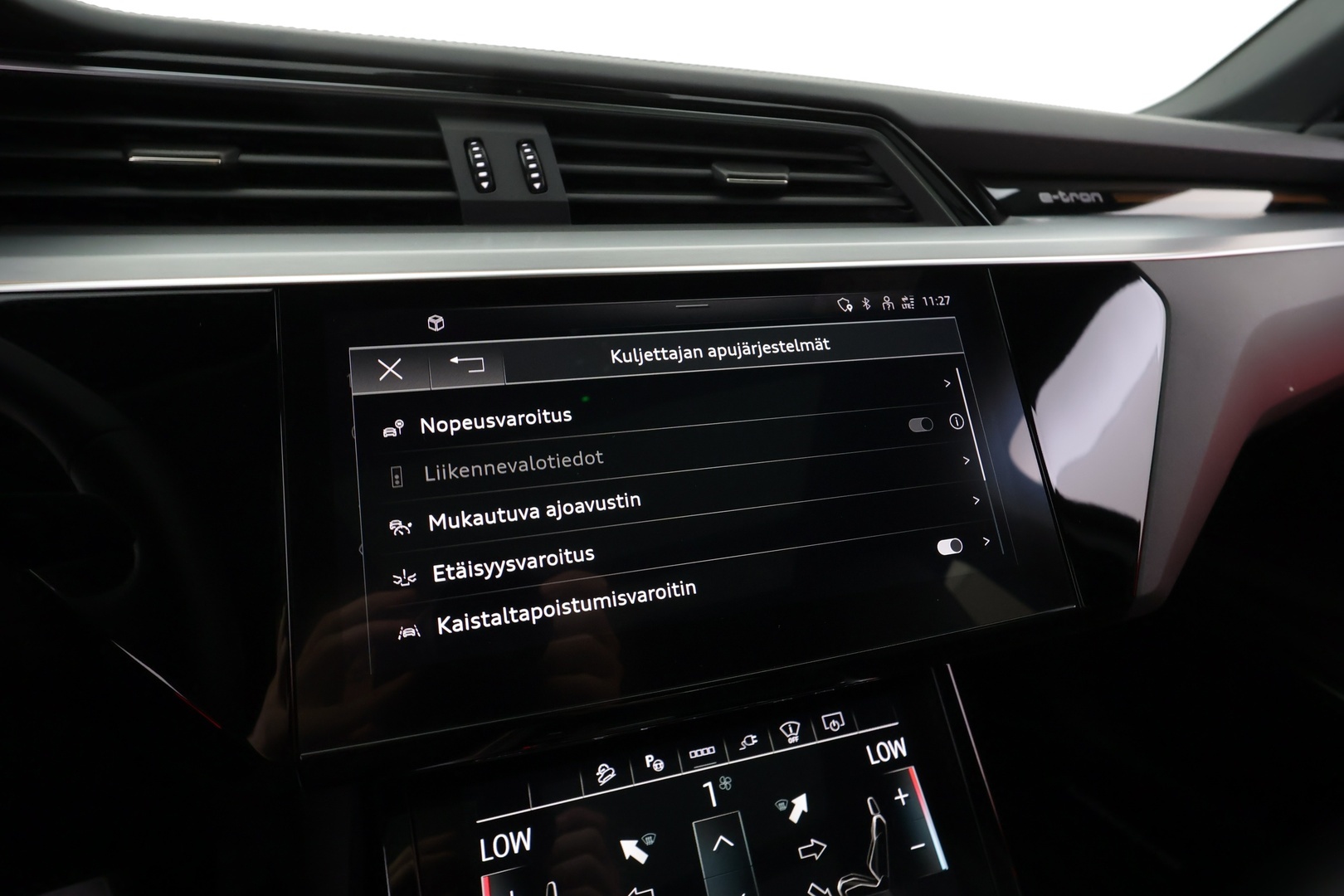 AUDI e-tron 2023
