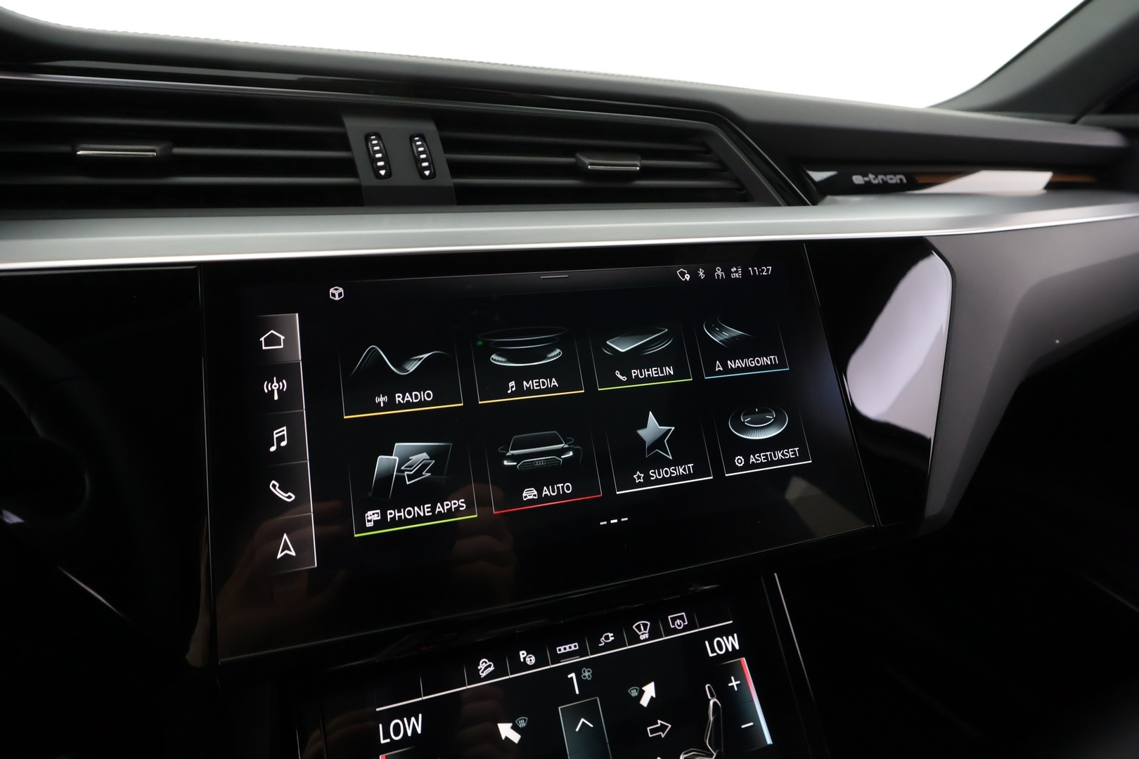 AUDI e-tron 2023