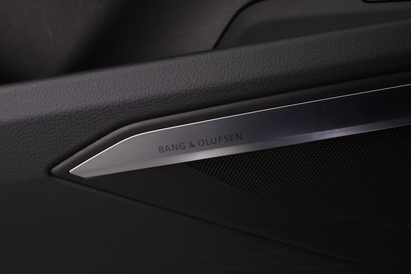 AUDI e-tron 2023