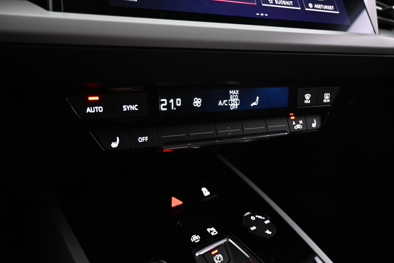 AUDI Q4 e-tron 2024