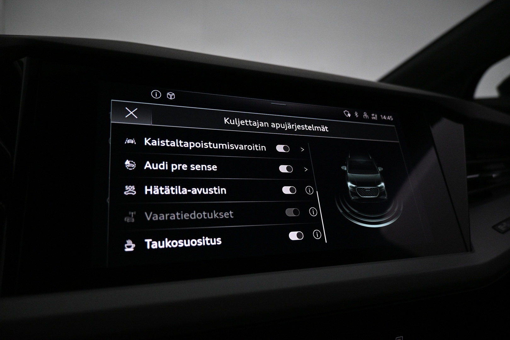 AUDI Q4 e-tron 2024