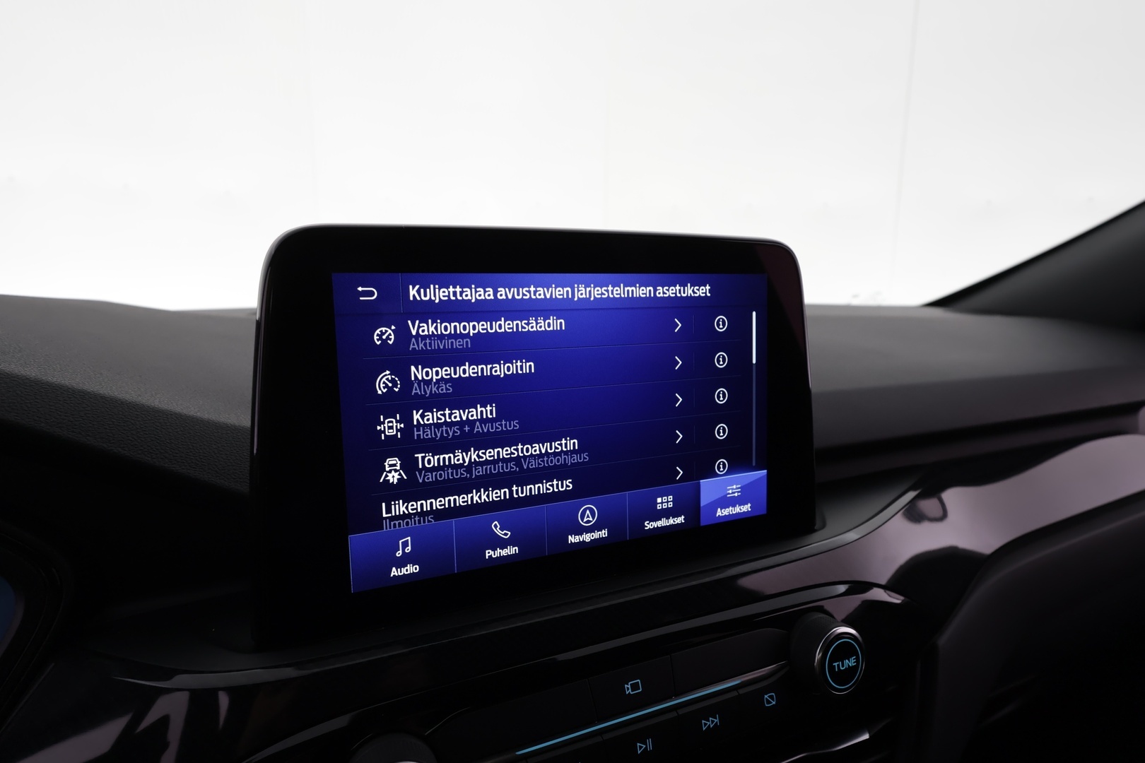 FORD Kuga 2023