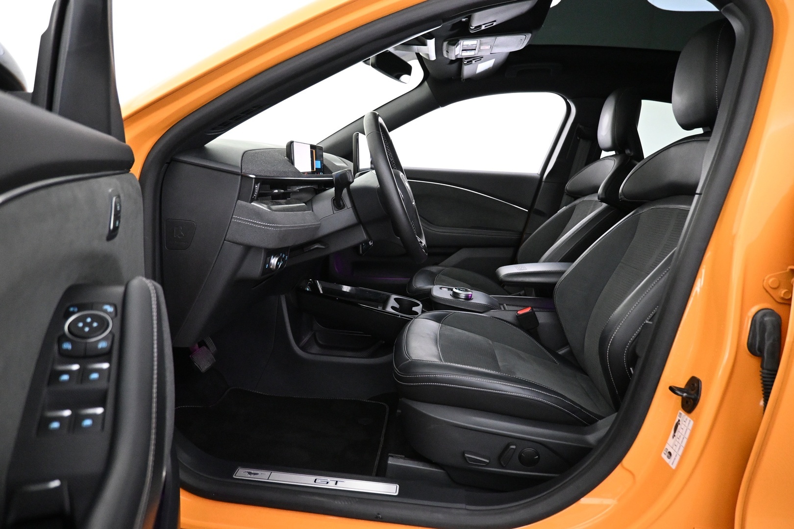 FORD Mustang Mach-E 2023