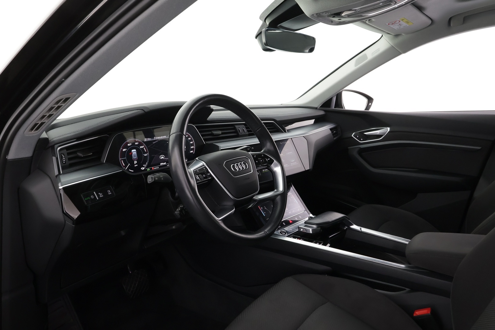 AUDI e-tron 2022