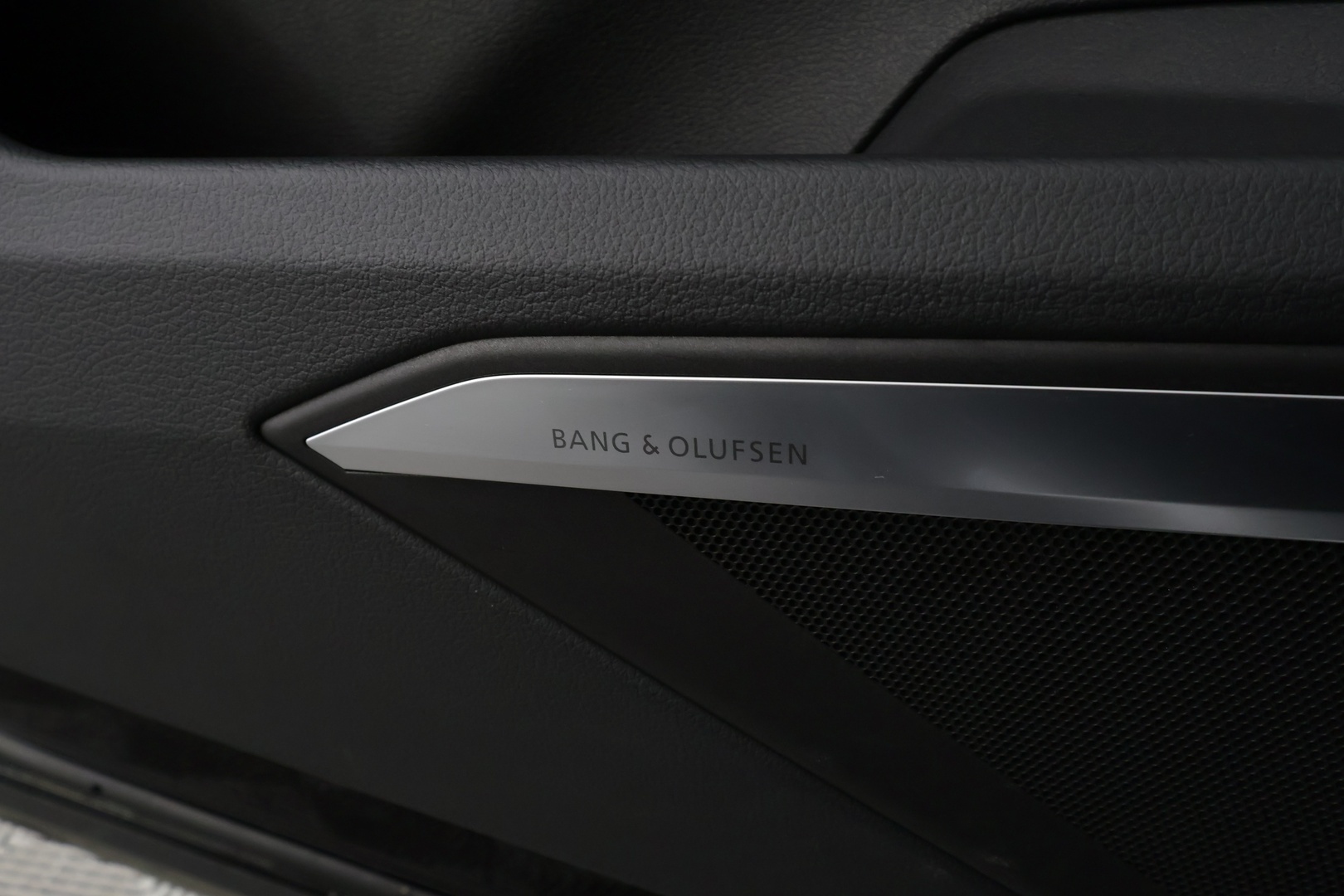 AUDI e-tron 2022