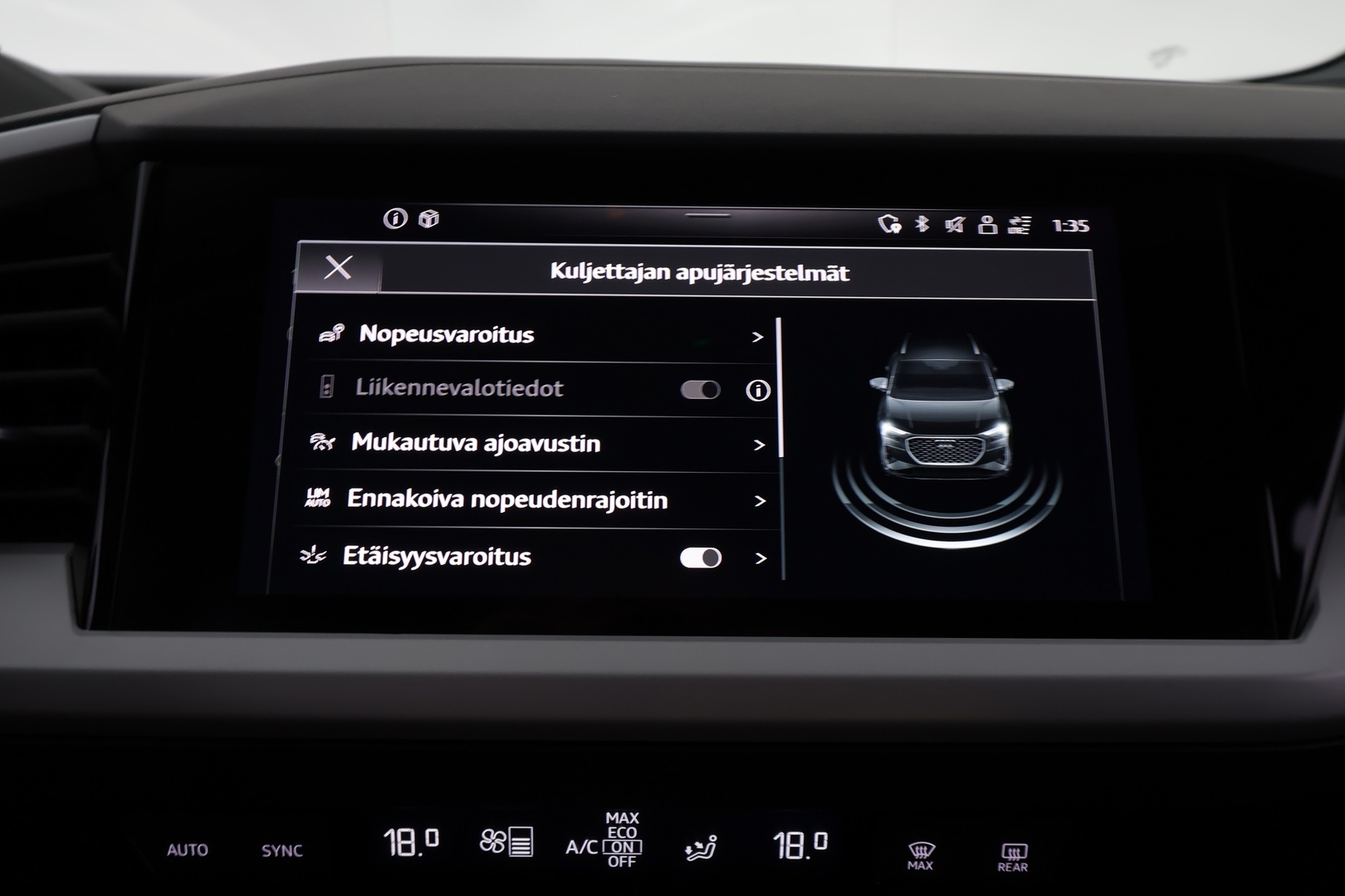 AUDI Q4 e-tron 2023