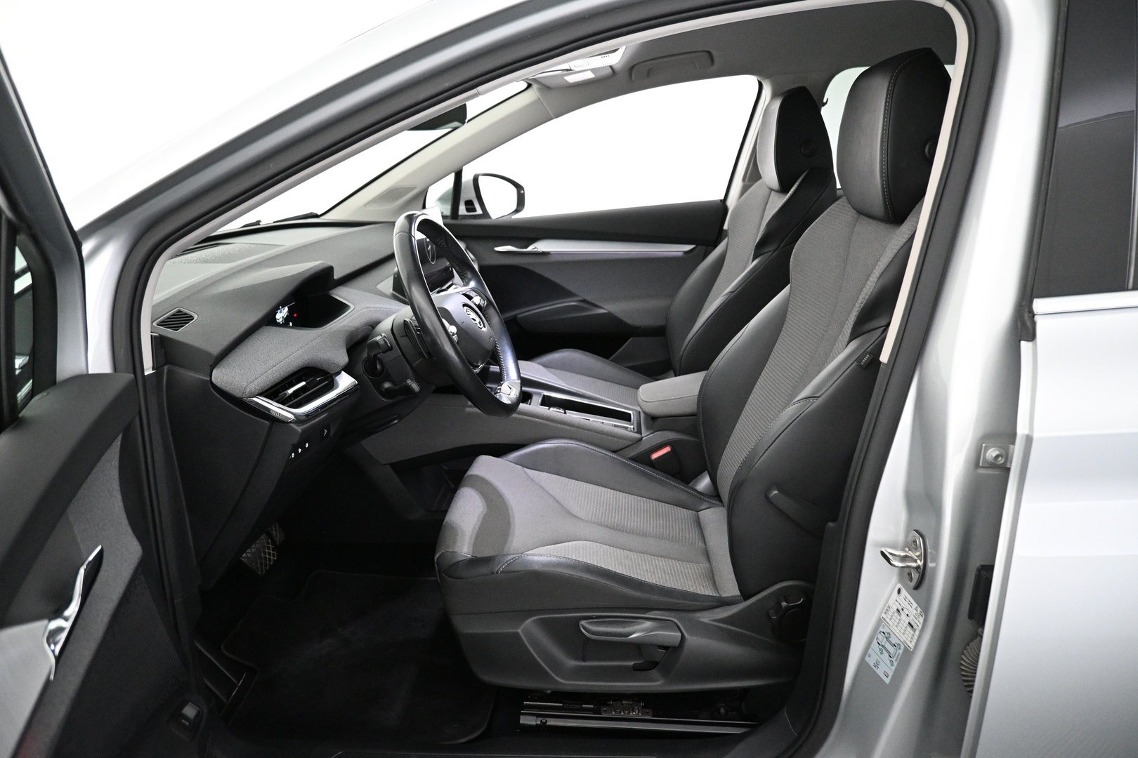 SKODA Enyaq 2022