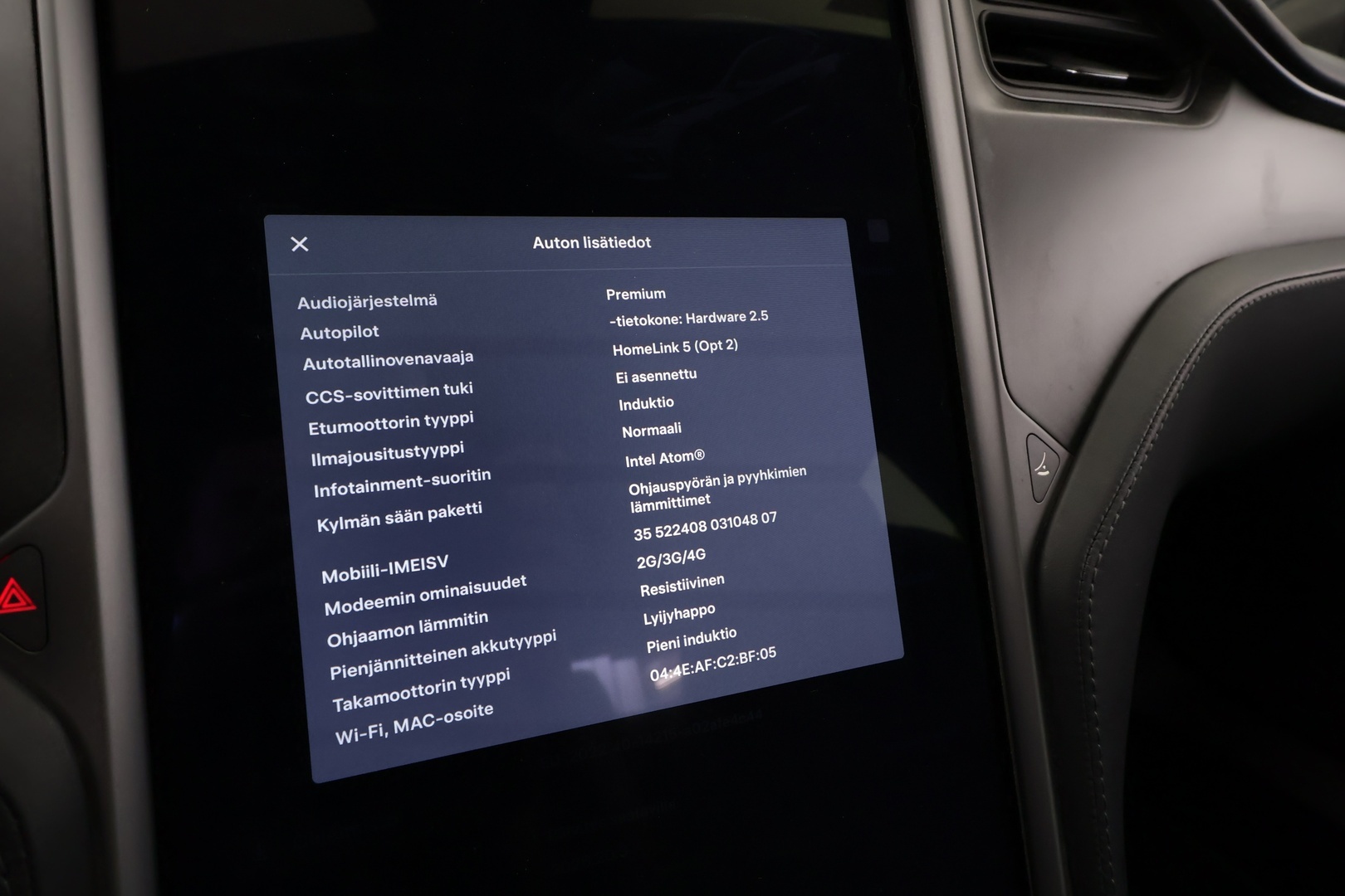 TESLA Model S 2019
