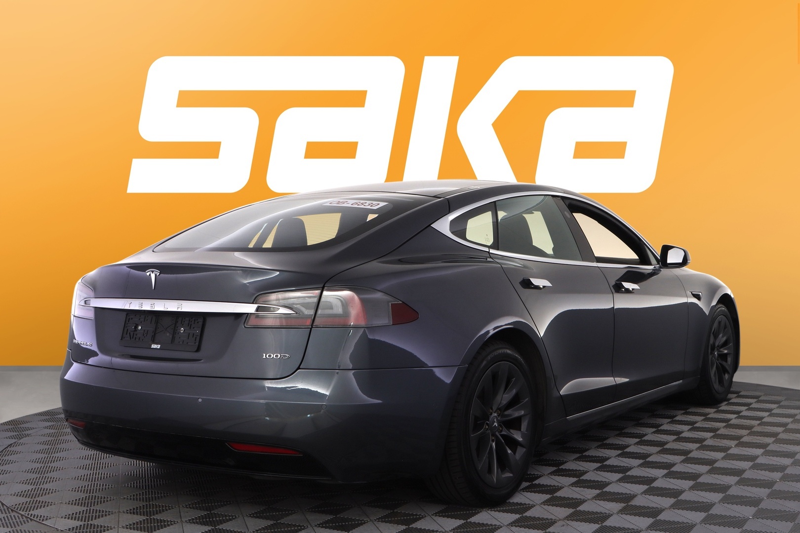 TESLA Model S 2019