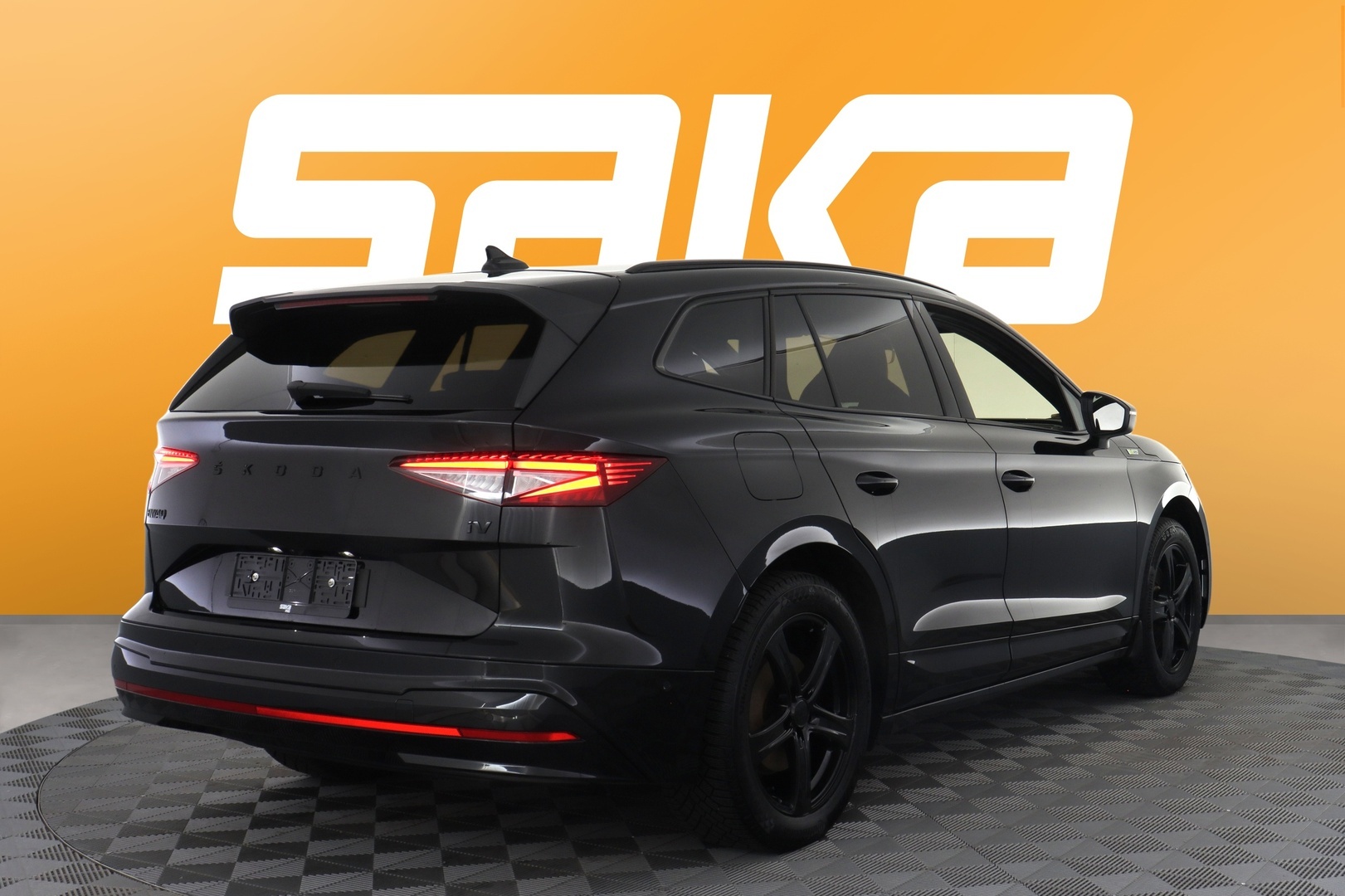 SKODA Enyaq 2023