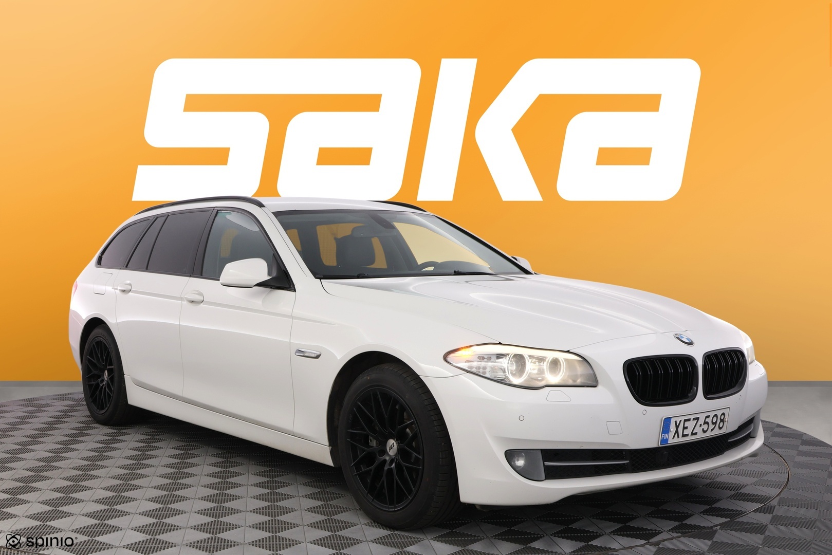 BMW 530 2011