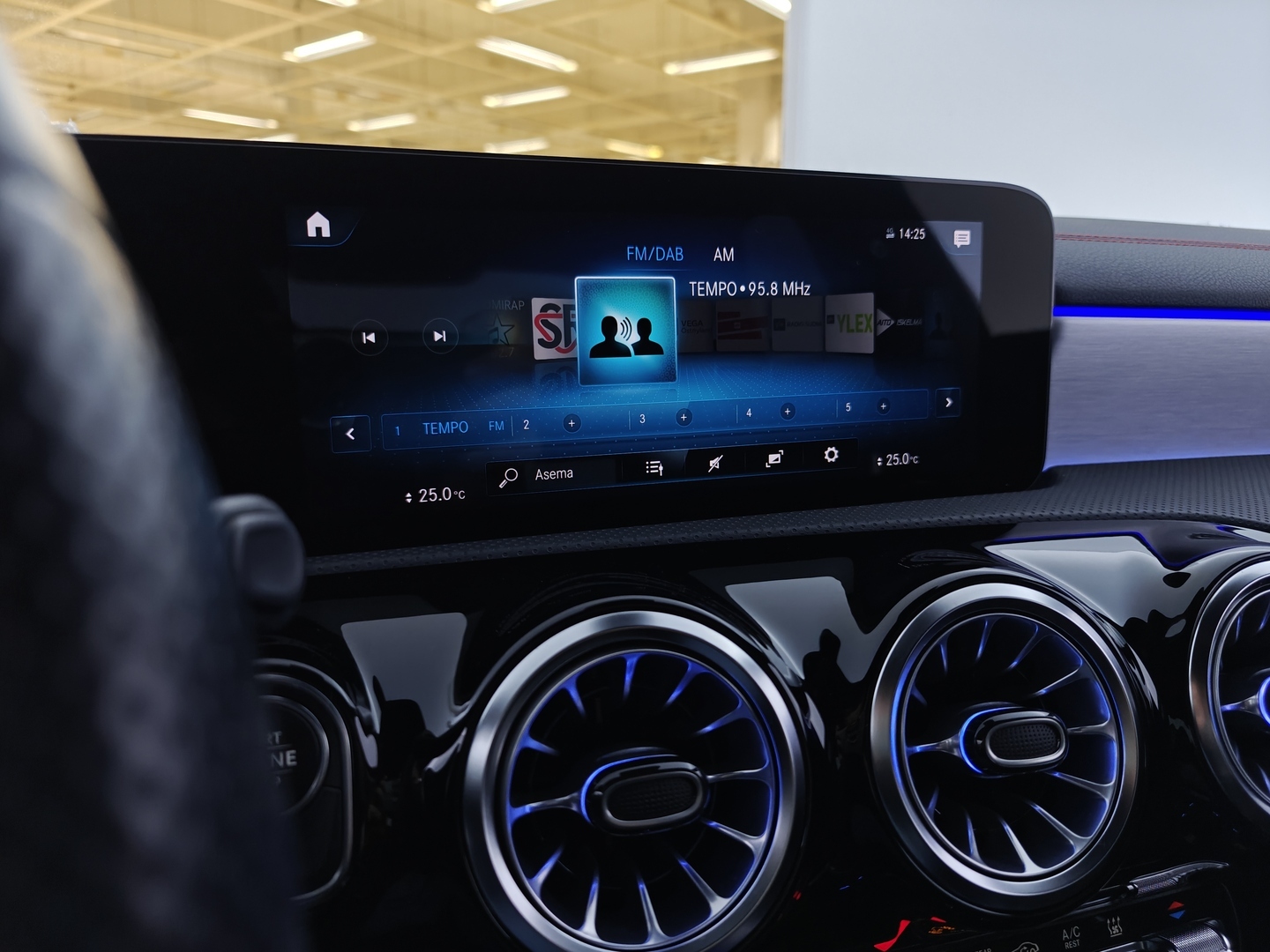 MERCEDES-BENZ CLA 2021