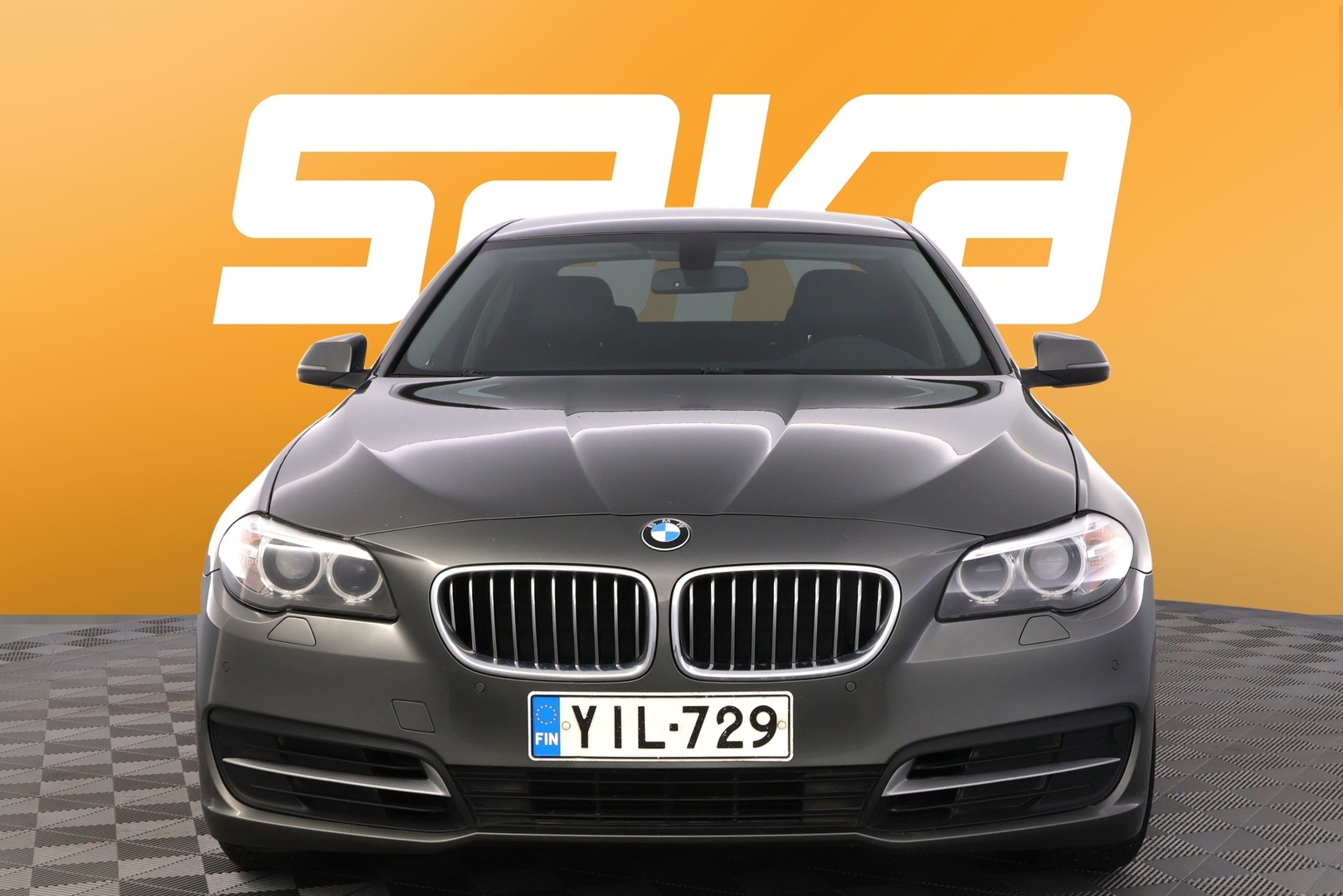 BMW 520 2014