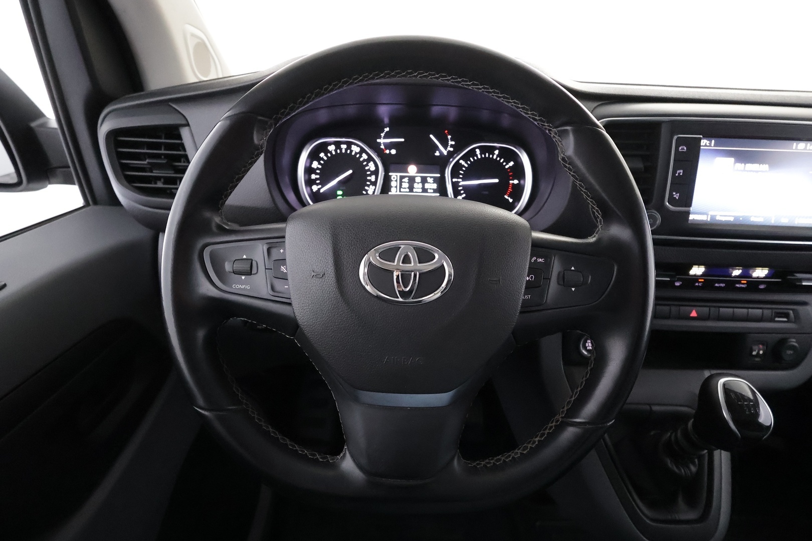 TOYOTA Proace 2022