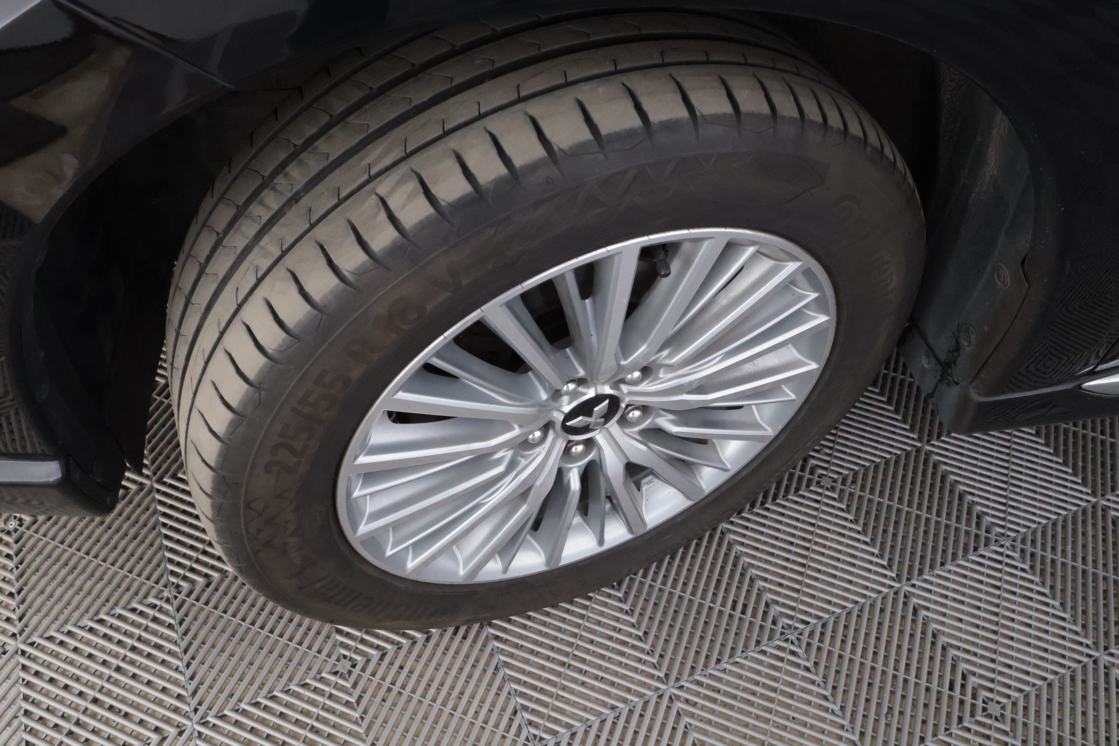 MITSUBISHI OUTLANDER PHEV 2016