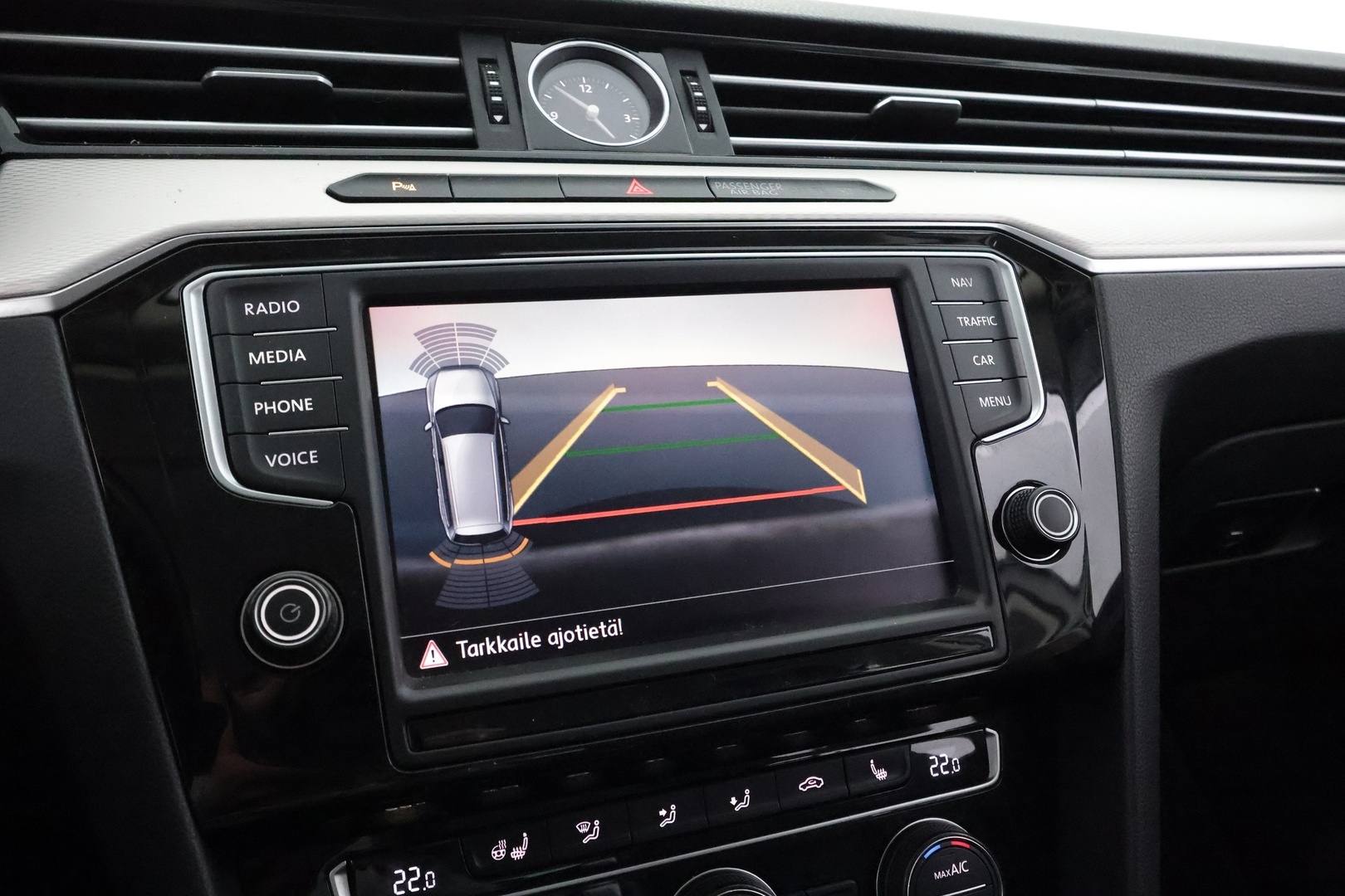 VOLKSWAGEN Passat 2016