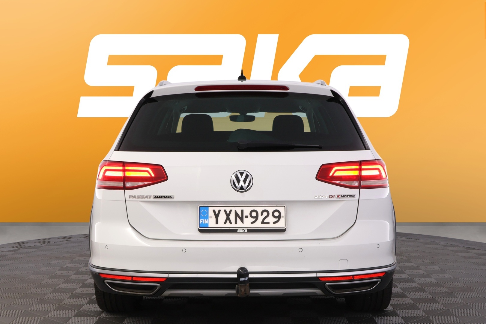 VOLKSWAGEN Passat 2016