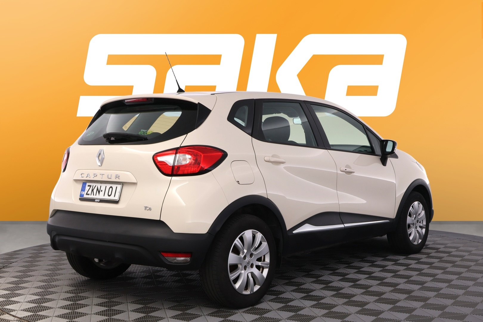 RENAULT Captur 2015
