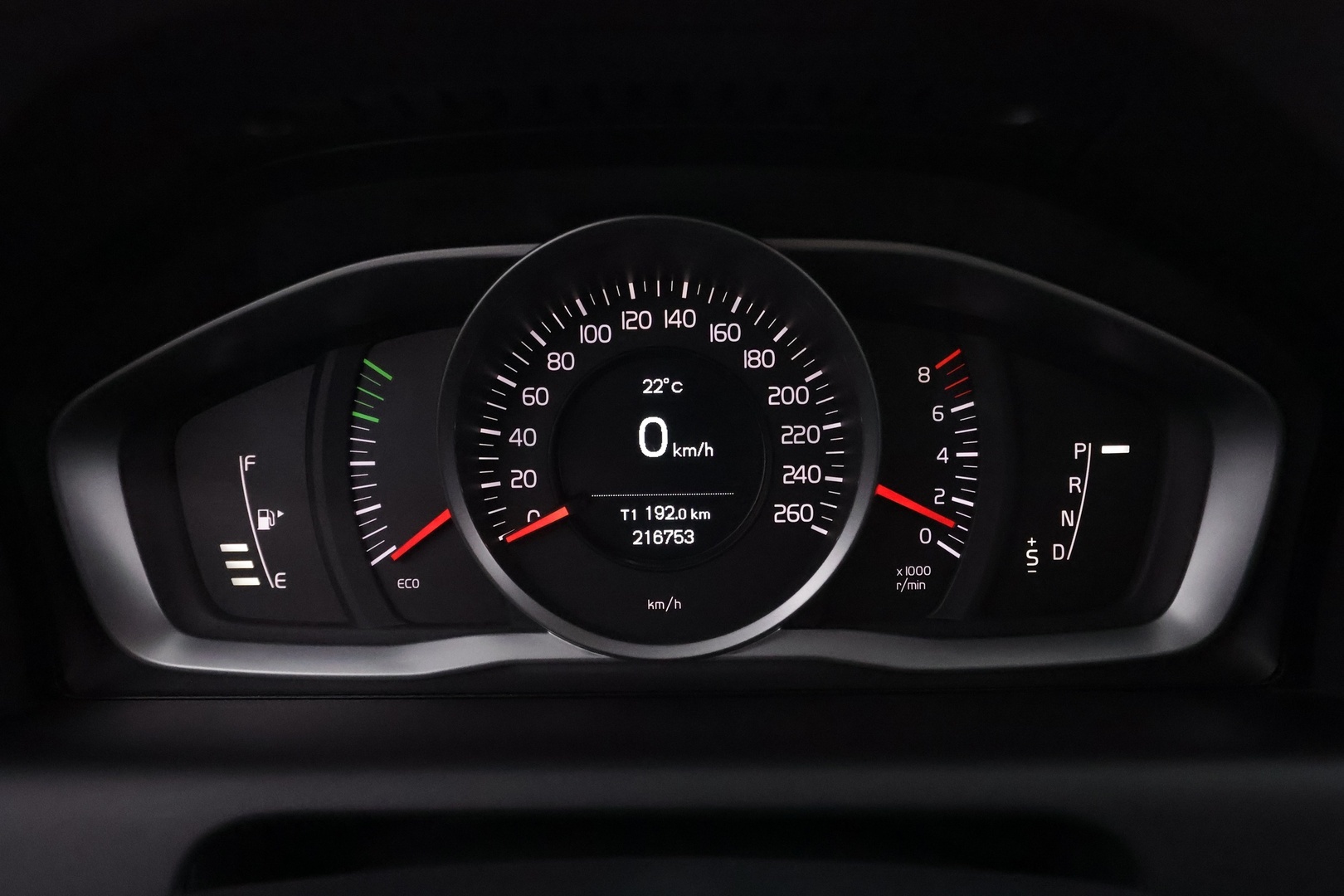 VOLVO XC60 2016