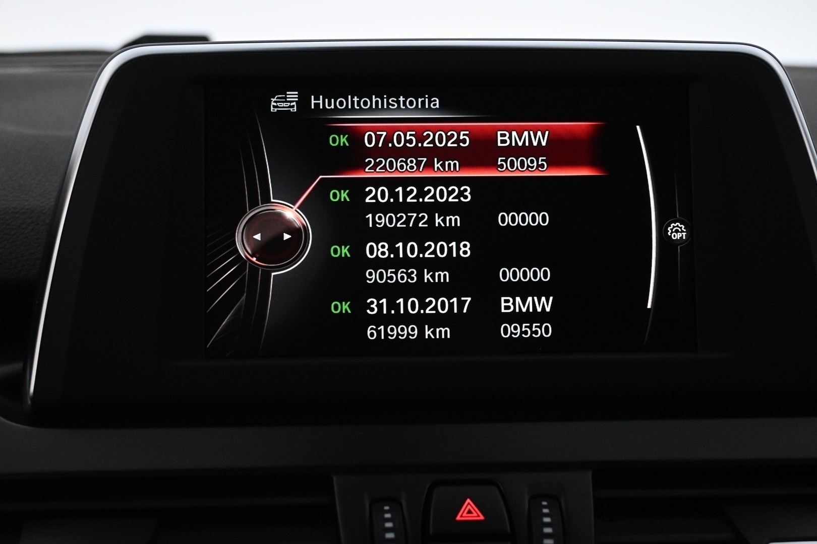 BMW 218 2016