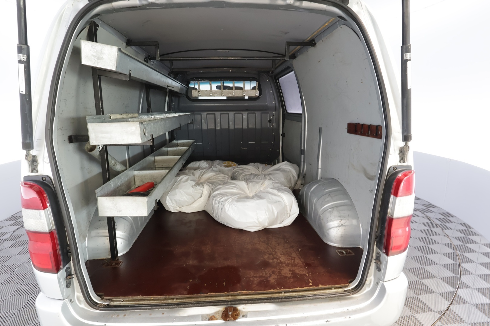 TOYOTA Hiace 2009