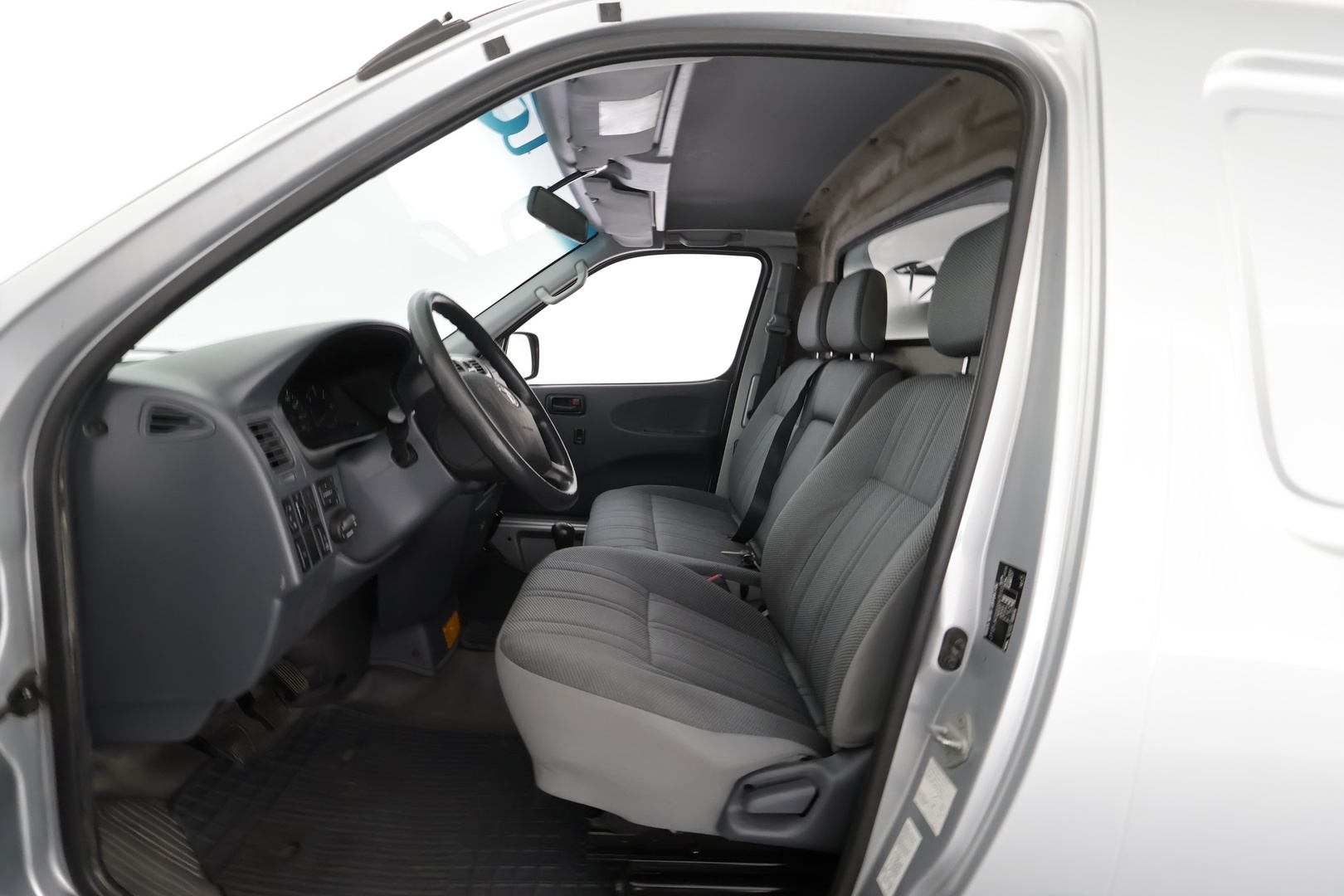 TOYOTA Hiace 2009
