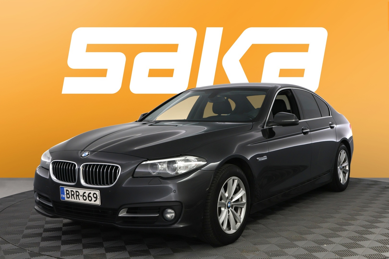 BMW 525 2014
