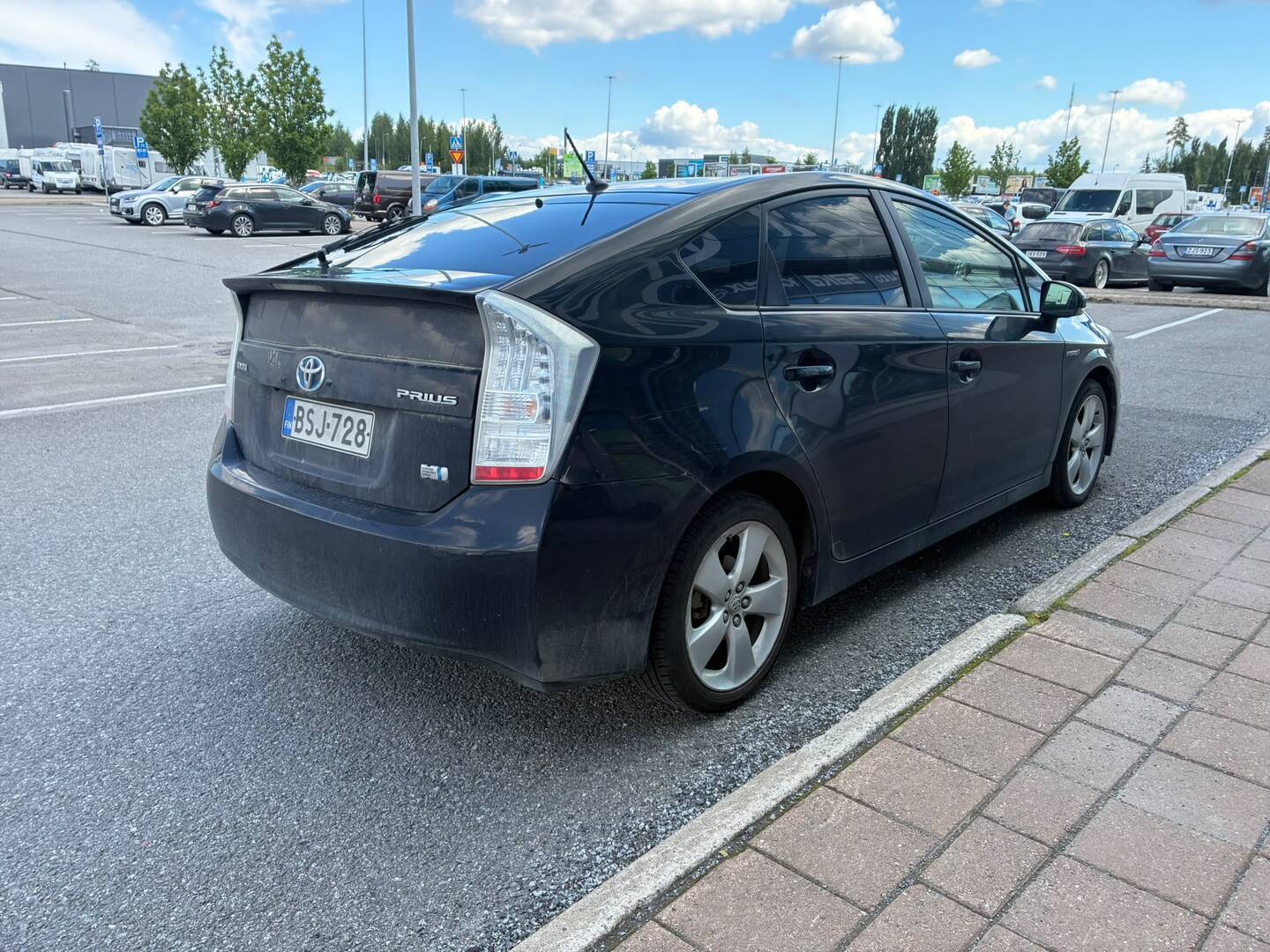 TOYOTA Prius 2010