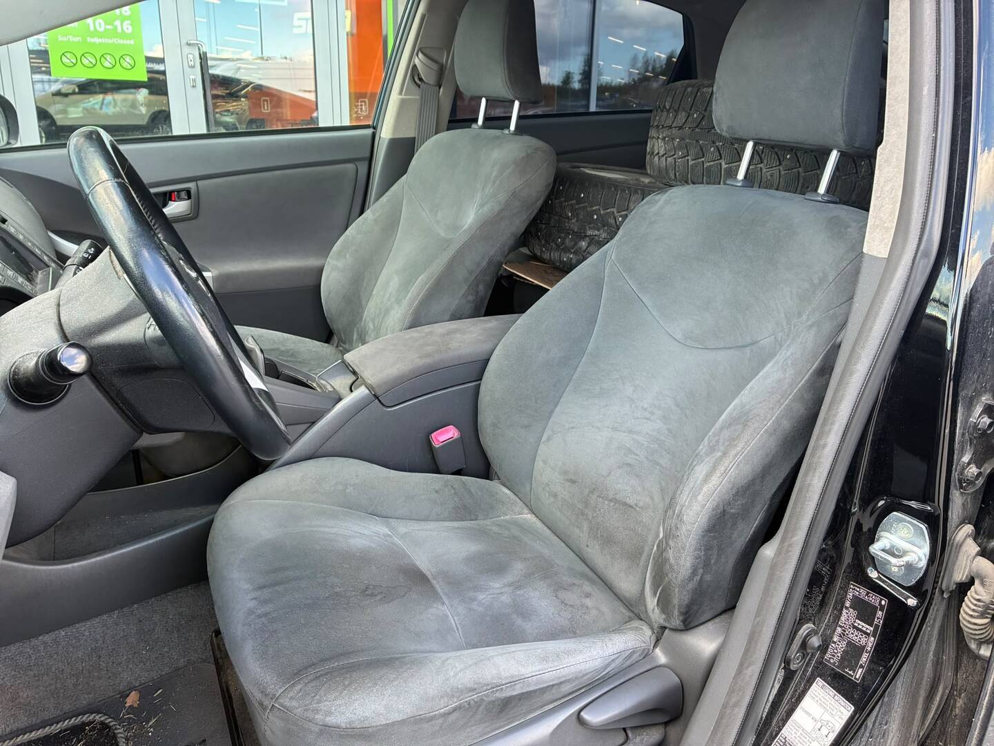 TOYOTA Prius 2010