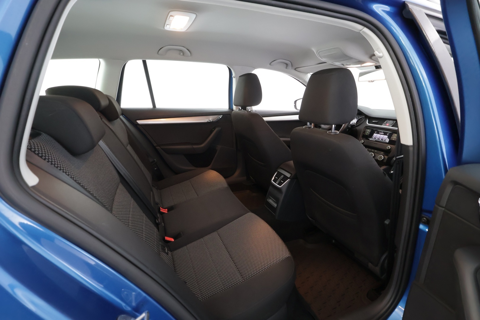SKODA Octavia 2015