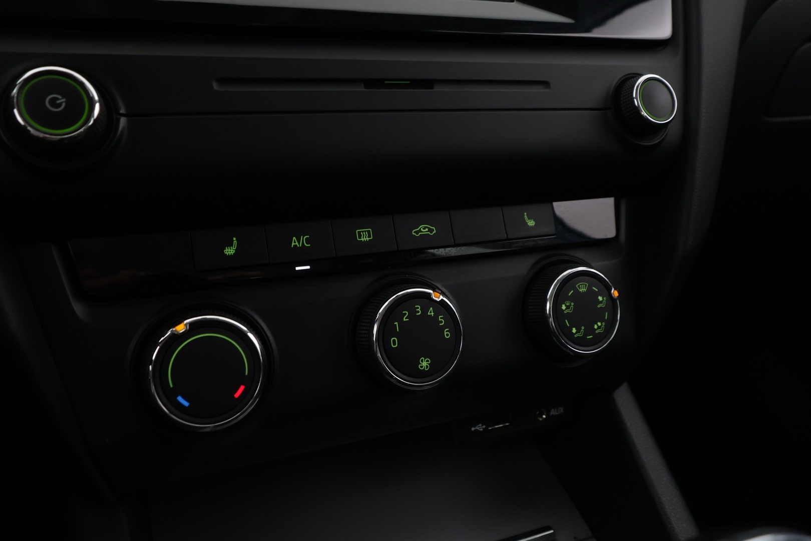 SKODA Octavia 2015