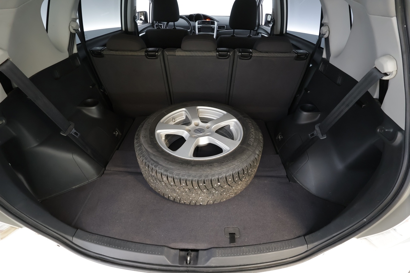 TOYOTA Verso 2015