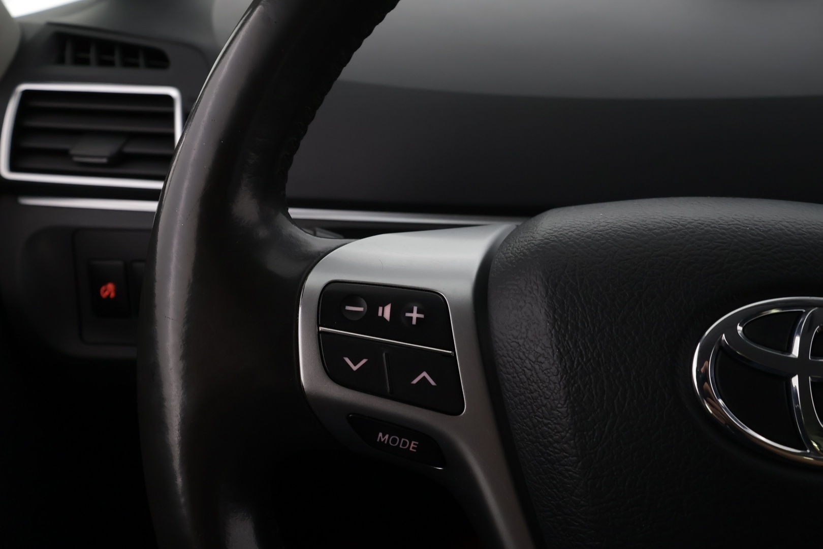 TOYOTA Verso 2015