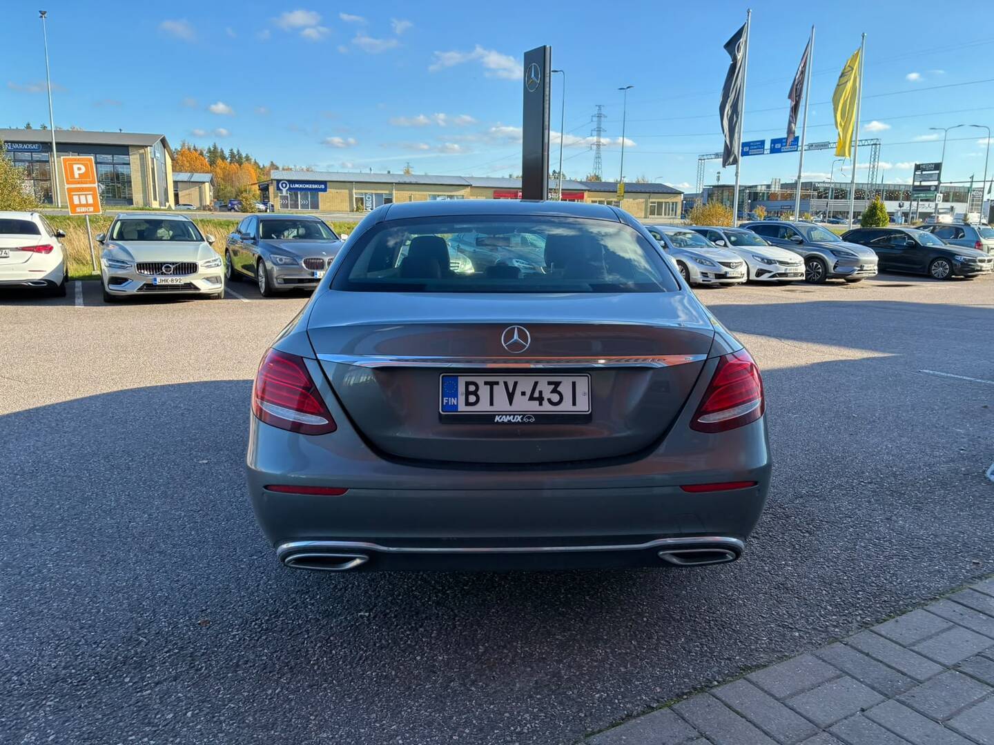 MERCEDES-BENZ E 2017