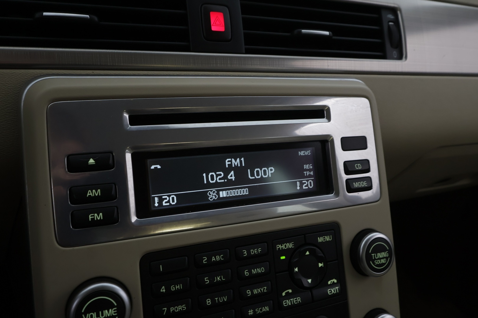 VOLVO S80 2011