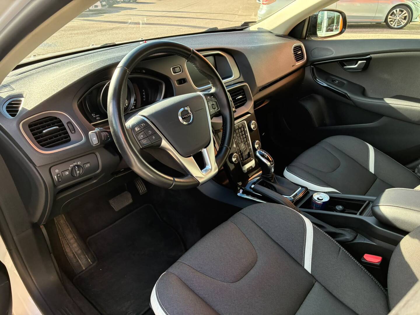 VOLVO V40 Cross Country 2019
