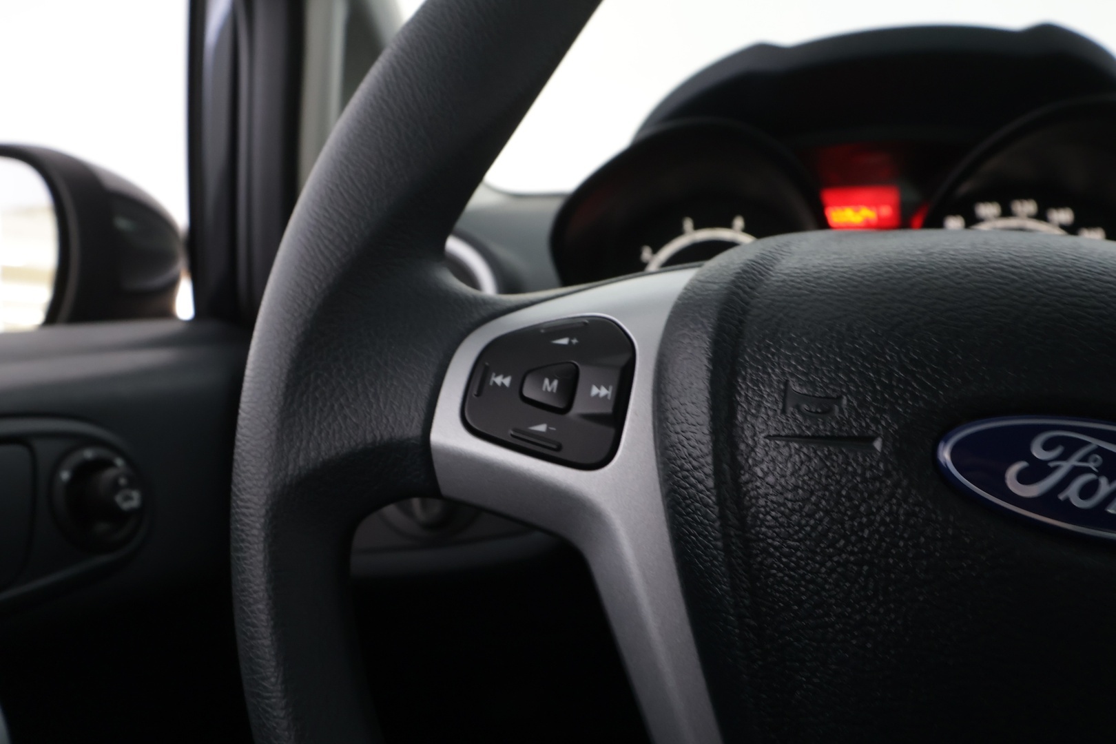 FORD Fiesta 2011